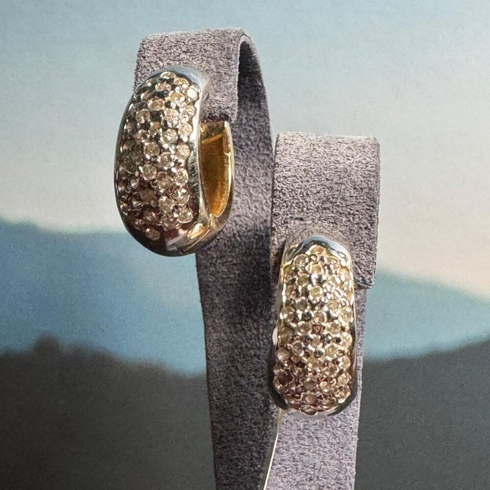 HOOP WHITE  & YELLOW GOLD EARRING WITH DIAMONDS